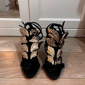 Giuseppe Zanotti Black and Gold Leaf Heels